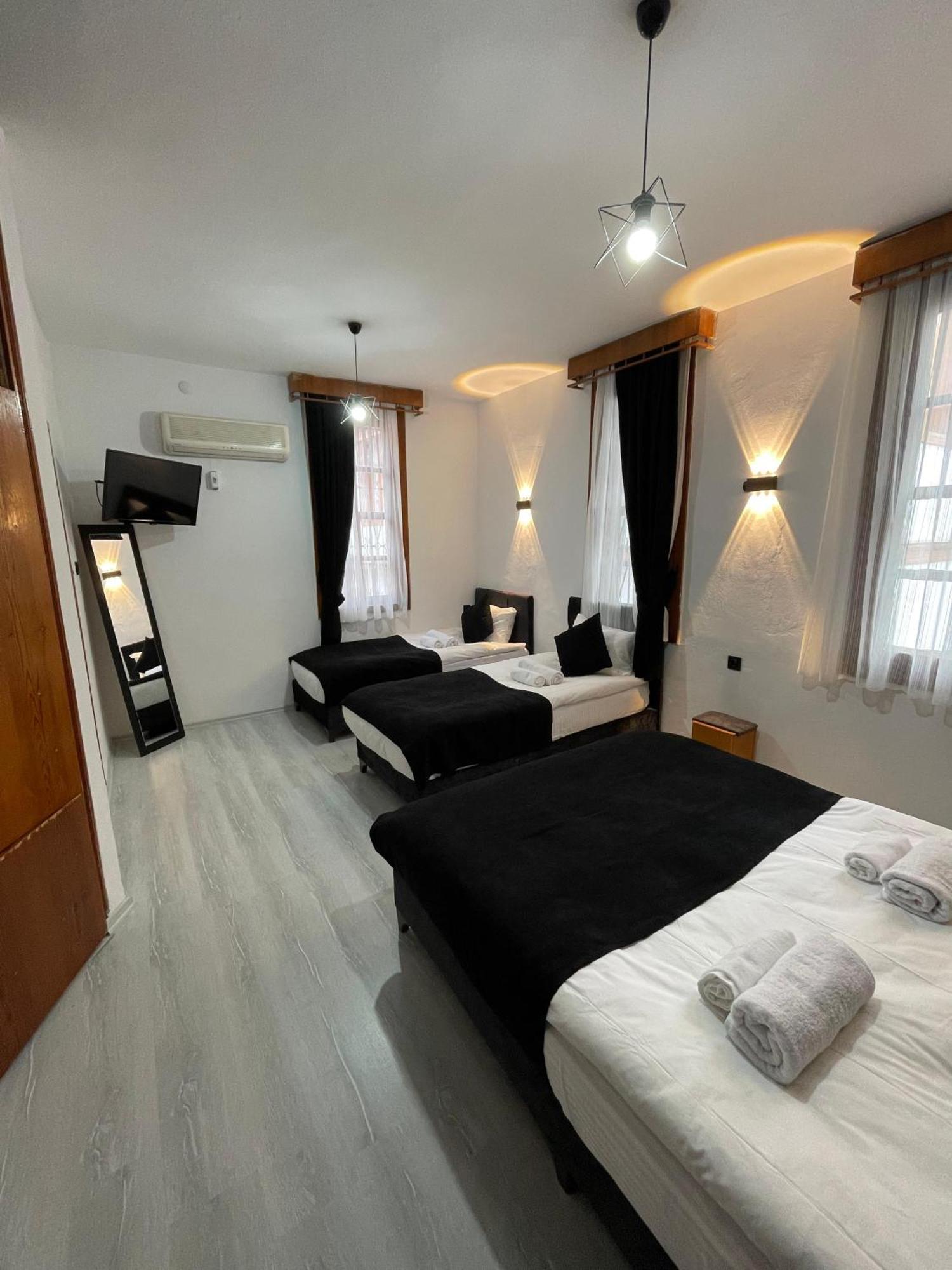Buetuenoglu Pansiyon Antalya Exterior foto
