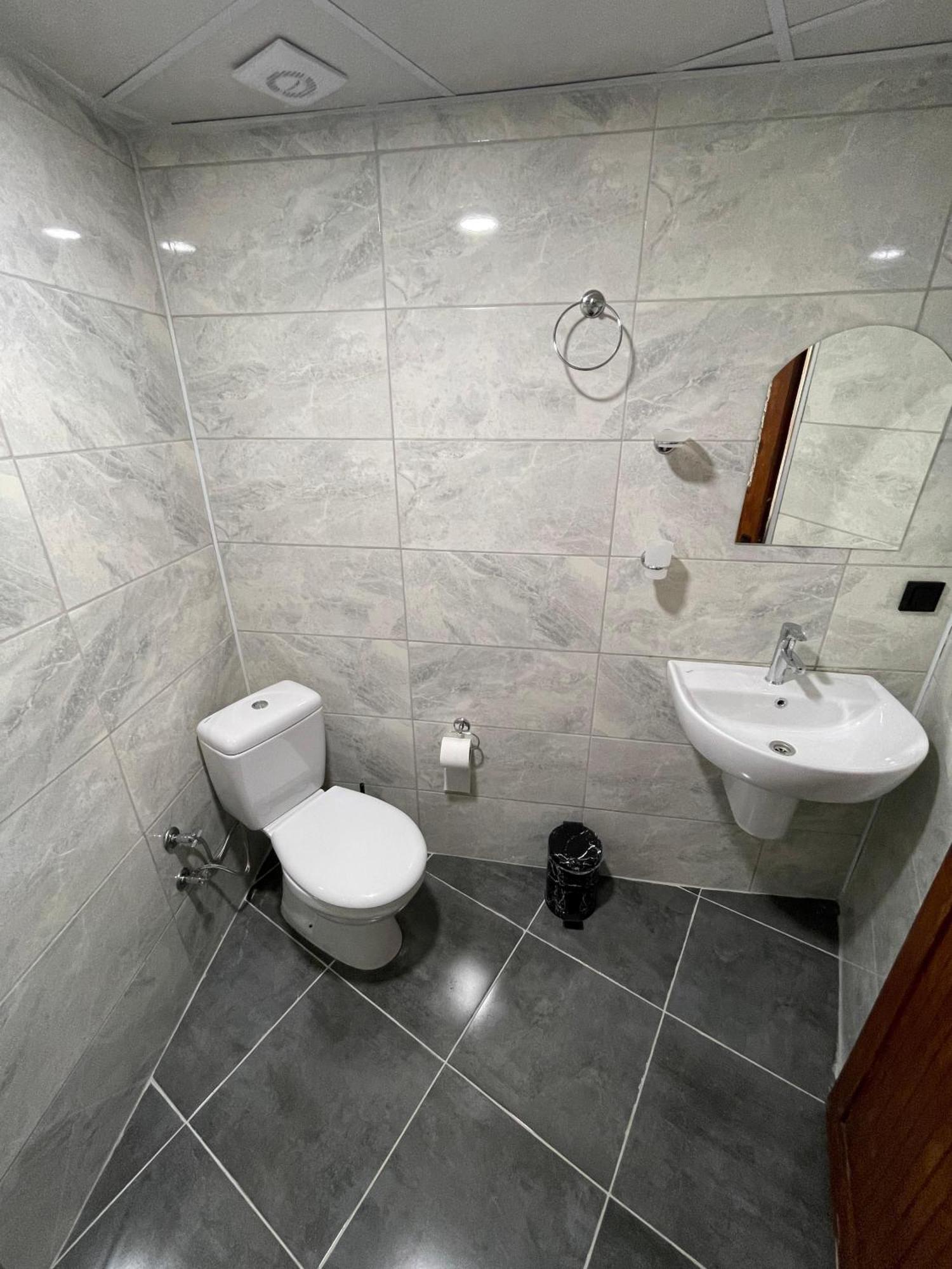 Buetuenoglu Pansiyon Antalya Exterior foto