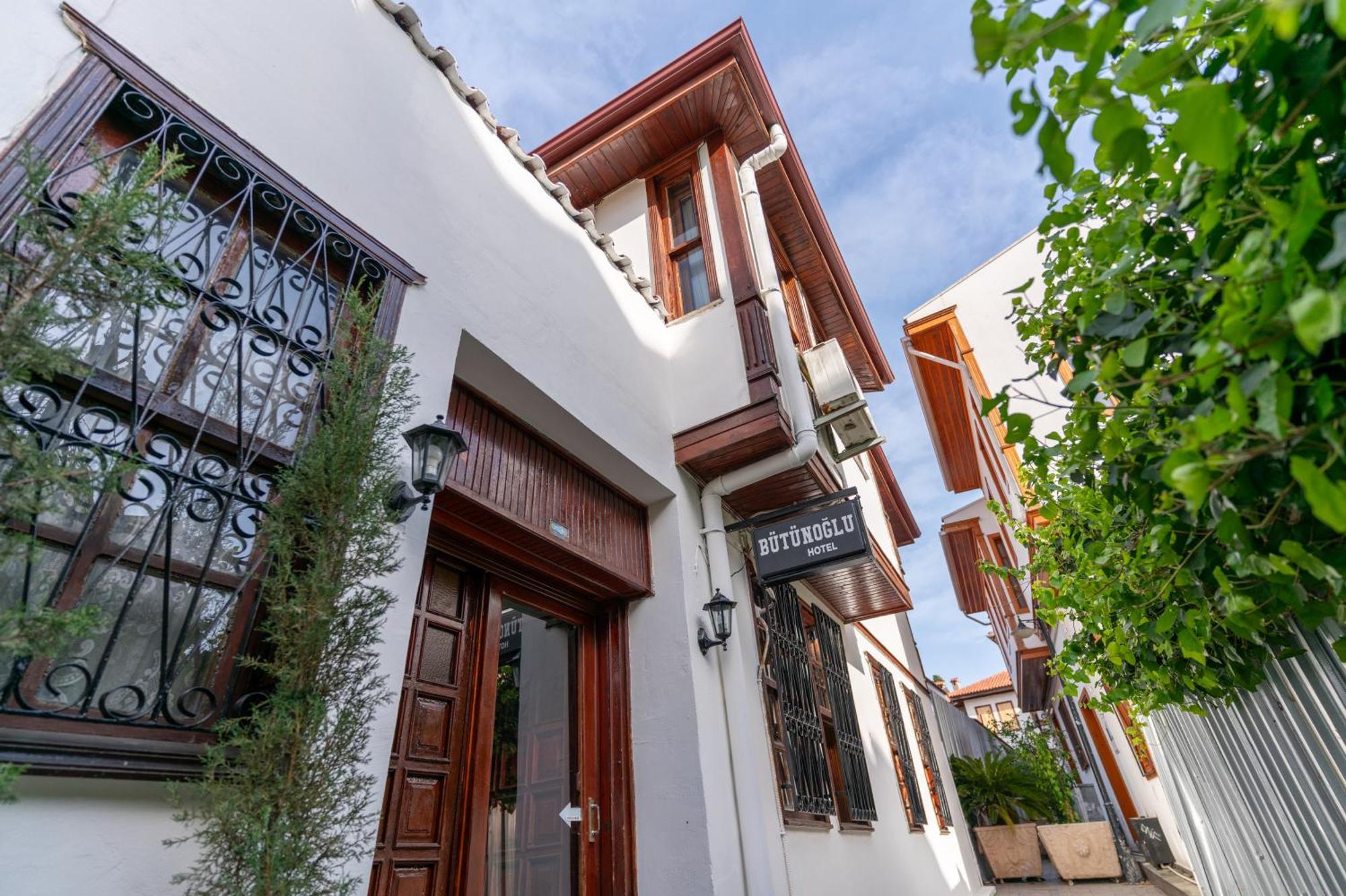 Buetuenoglu Pansiyon Antalya Exterior foto