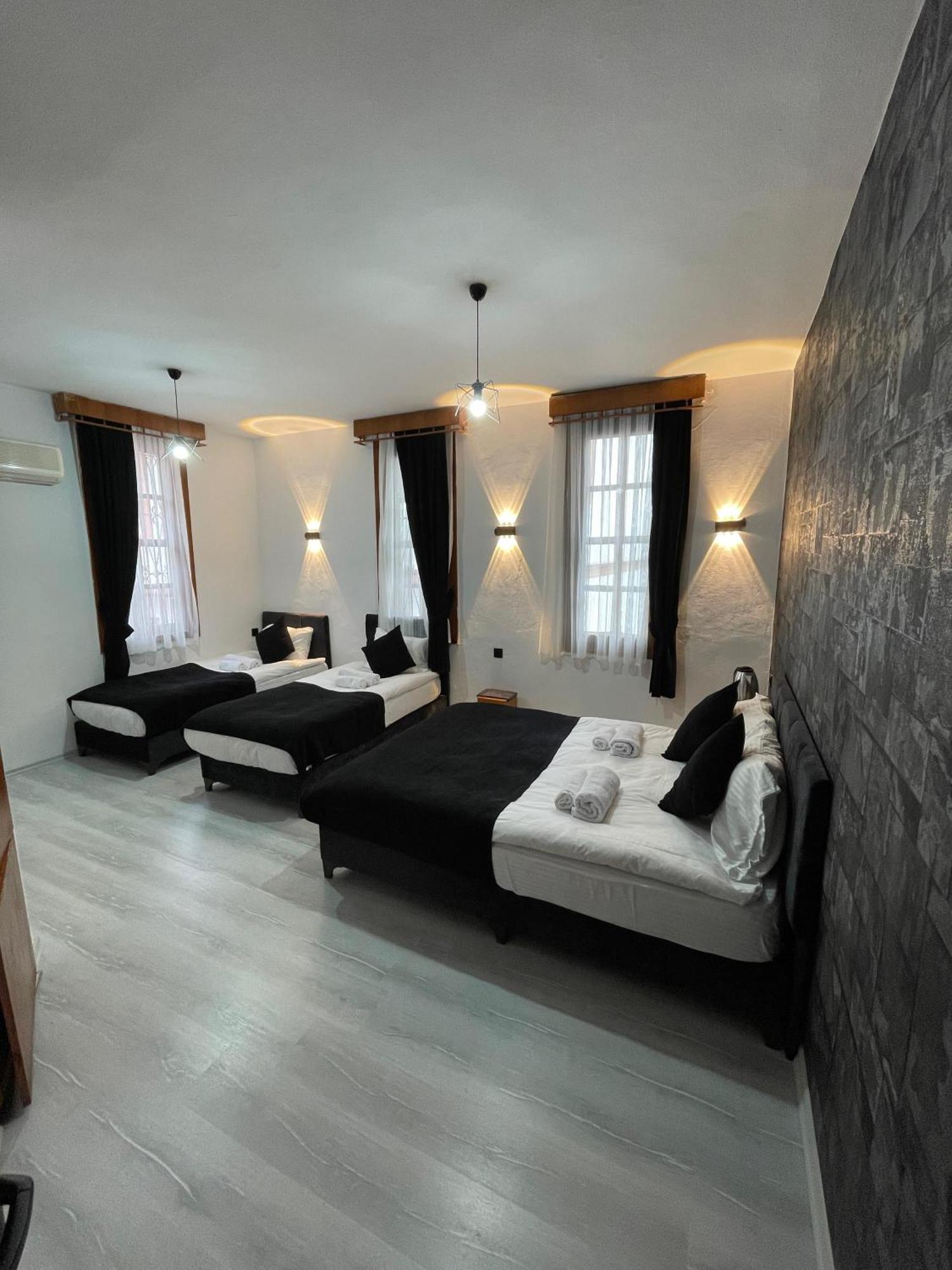 Buetuenoglu Pansiyon Antalya Exterior foto