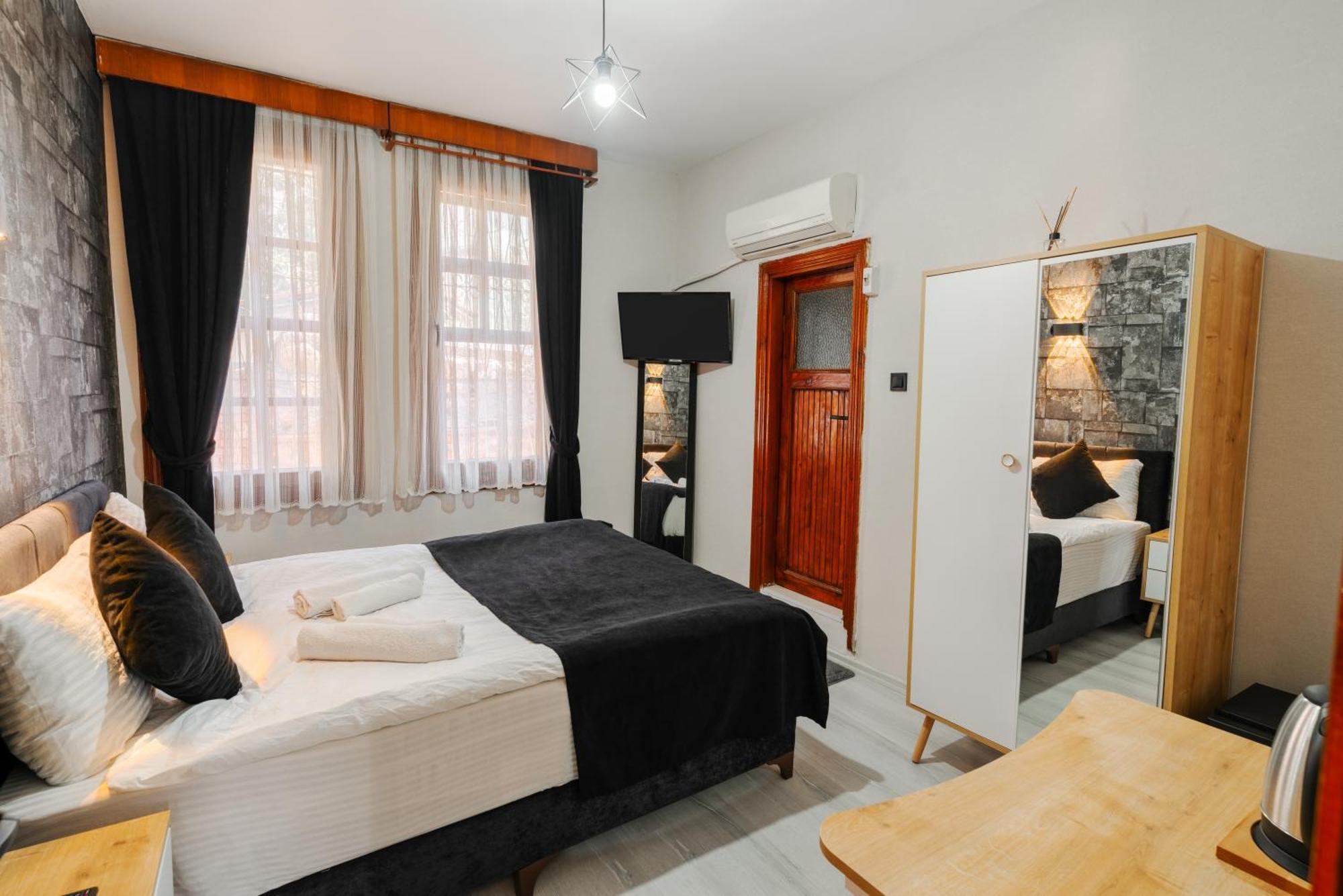 Buetuenoglu Pansiyon Antalya Exterior foto